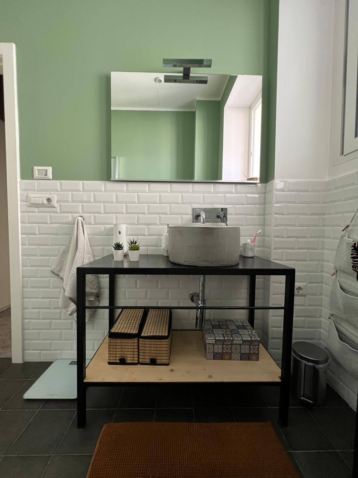 Trilocale con terrazzo in via salvatore panareo 9, Lecce