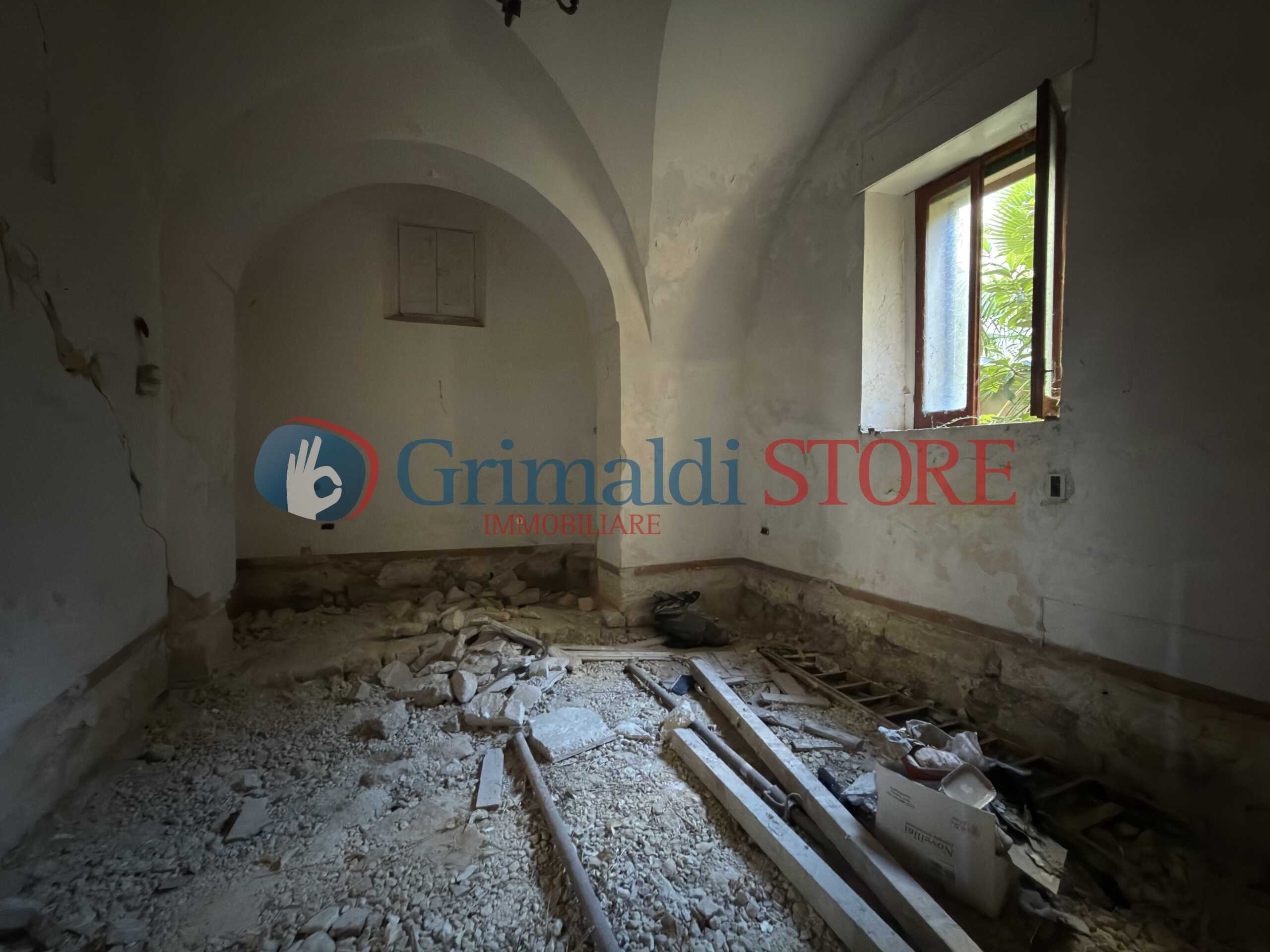 Casa indipendente con giardino in corte dei ziani 4, Lecce