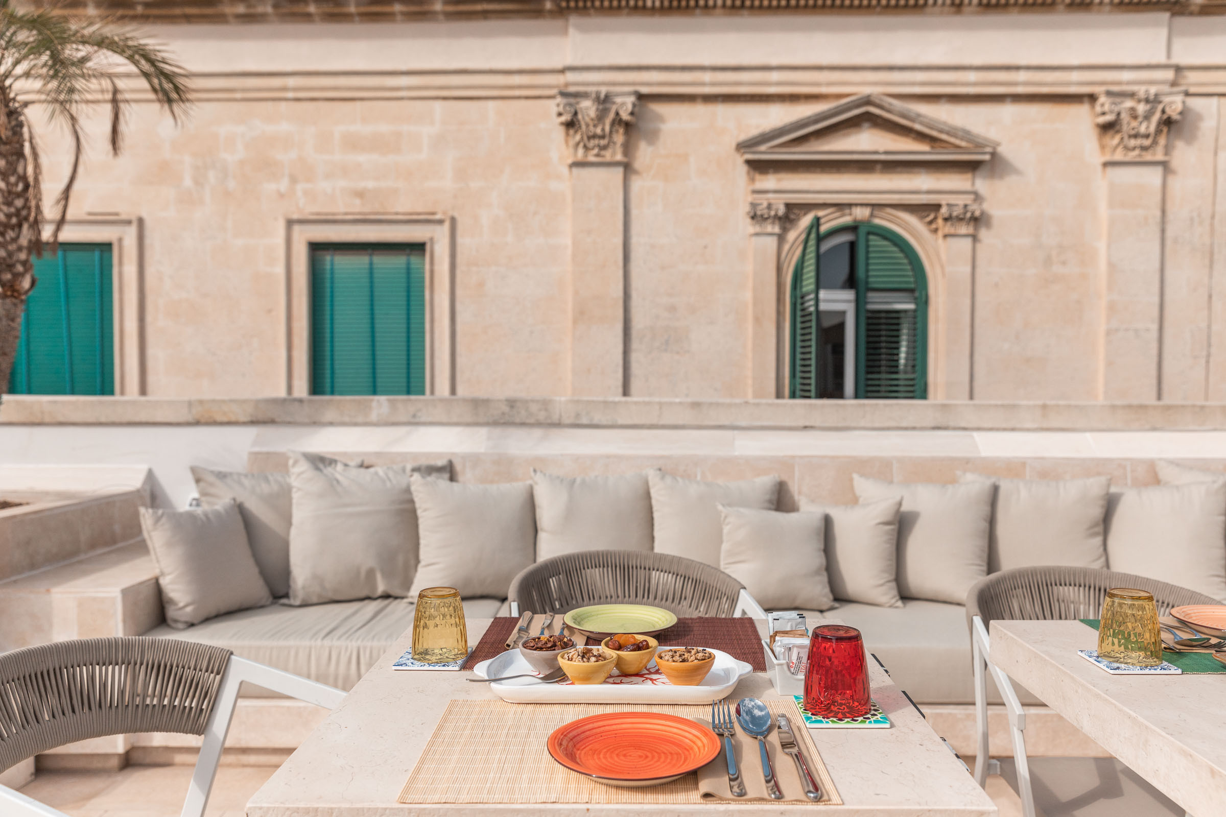 Casa indipendente con terrazzo in via roberto caracciolo 30, Lecce