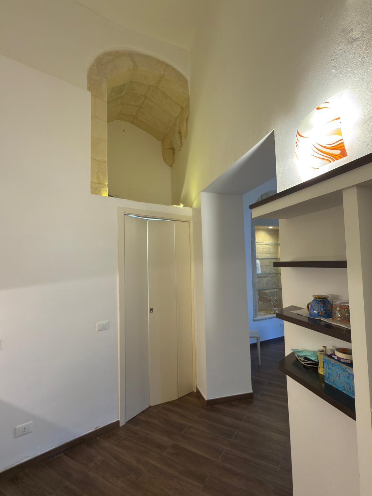 Casa indipendente ristrutturata in piazzetta dei longobardi 2, Lecce