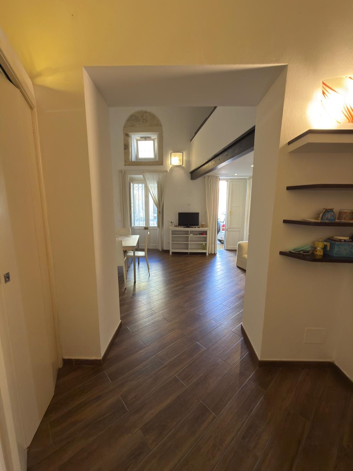 Casa indipendente ristrutturata in piazzetta dei longobardi 2, Lecce