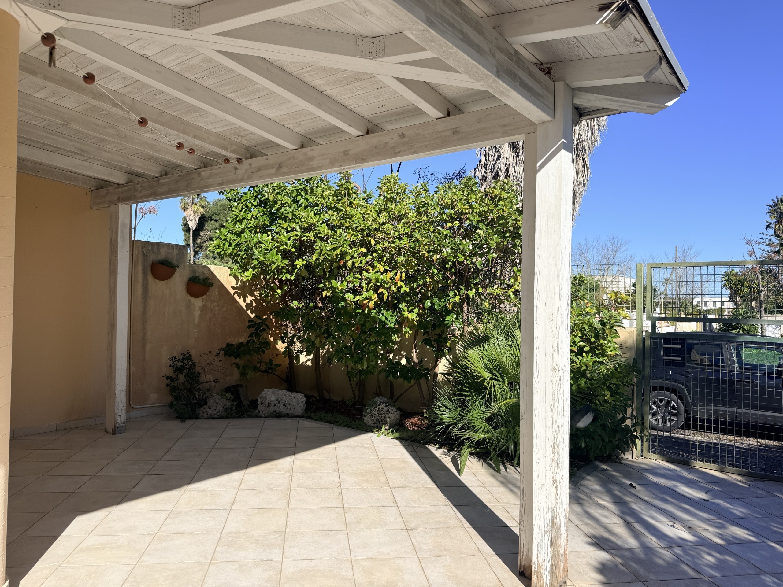 Casa indipendente con terrazzo in via bice valori 2, Melendugno