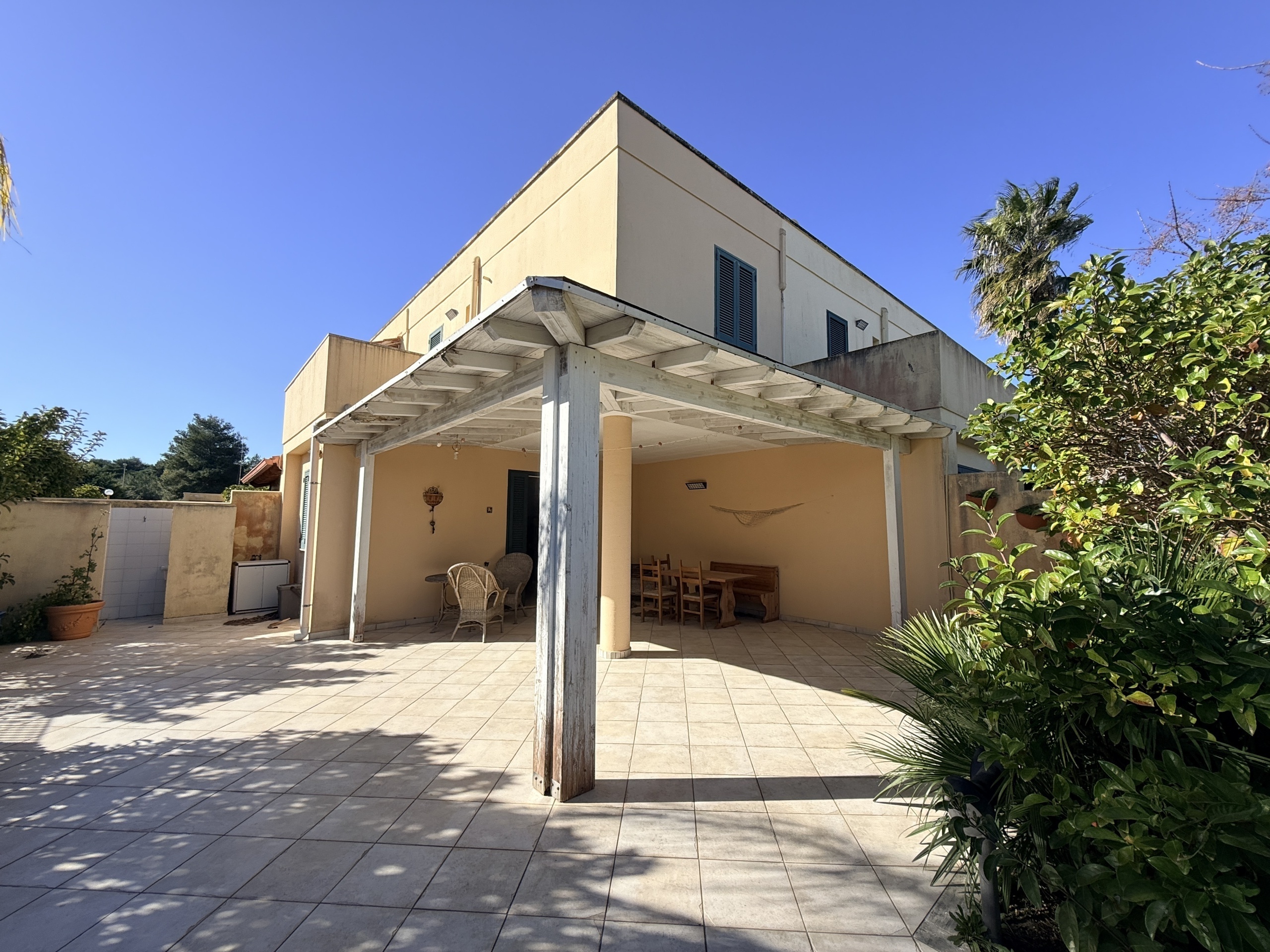 Casa indipendente con terrazzo in via bice valori 2, Melendugno