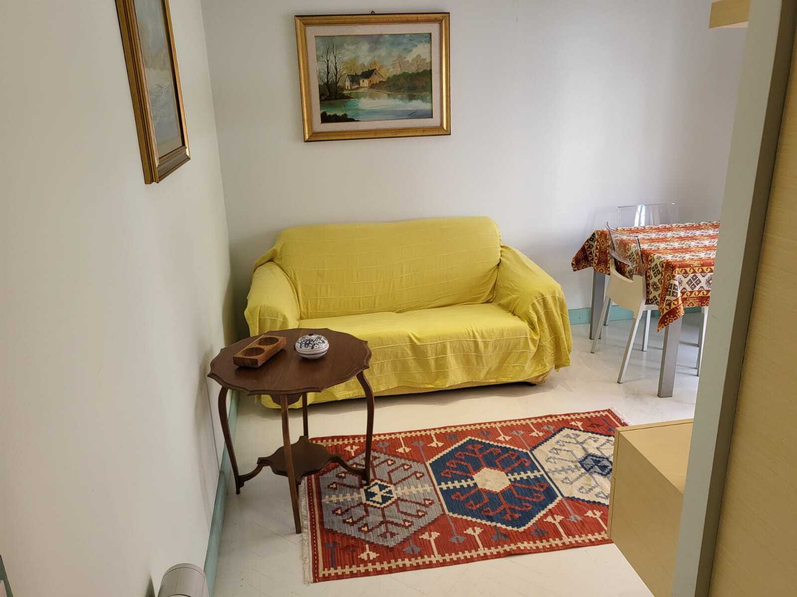 Attico con terrazzo in via cavour 56, Lecce