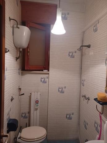 Casa indipendente con giardino in via l. a. seneca 12, Cavallino