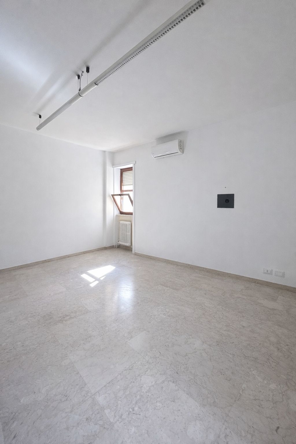 Appartamento in vendita in via imperatore adriano 11, Lecce