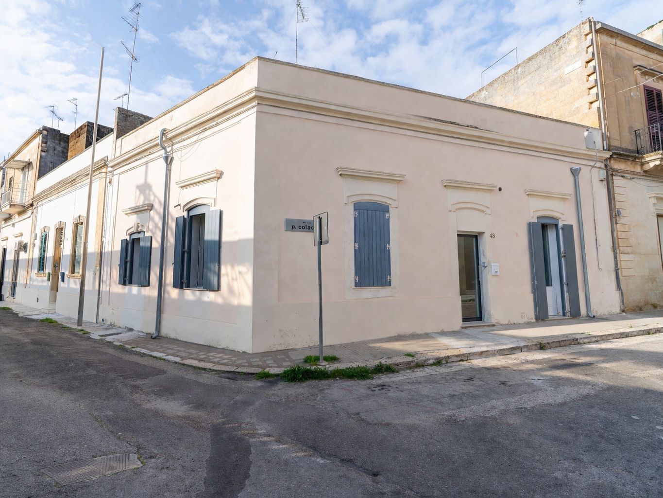Casa indipendente con giardino in via paolo colaci 48, Lecce