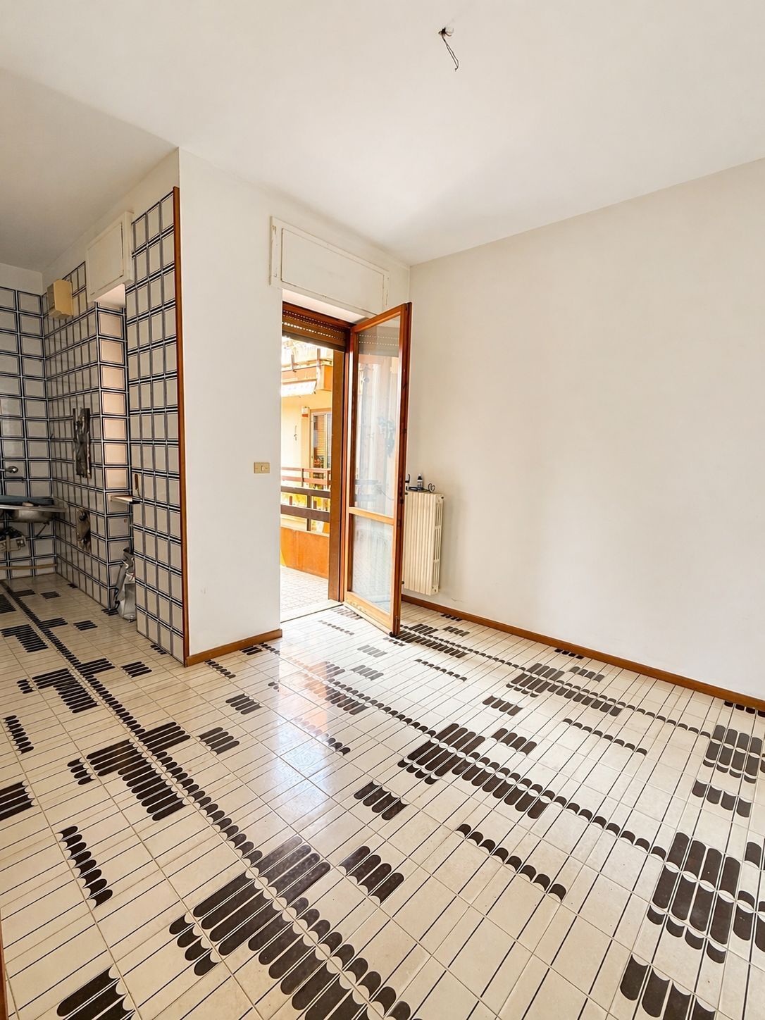Trilocale da ristrutturare in via vincenzo ciardo 1, Lecce