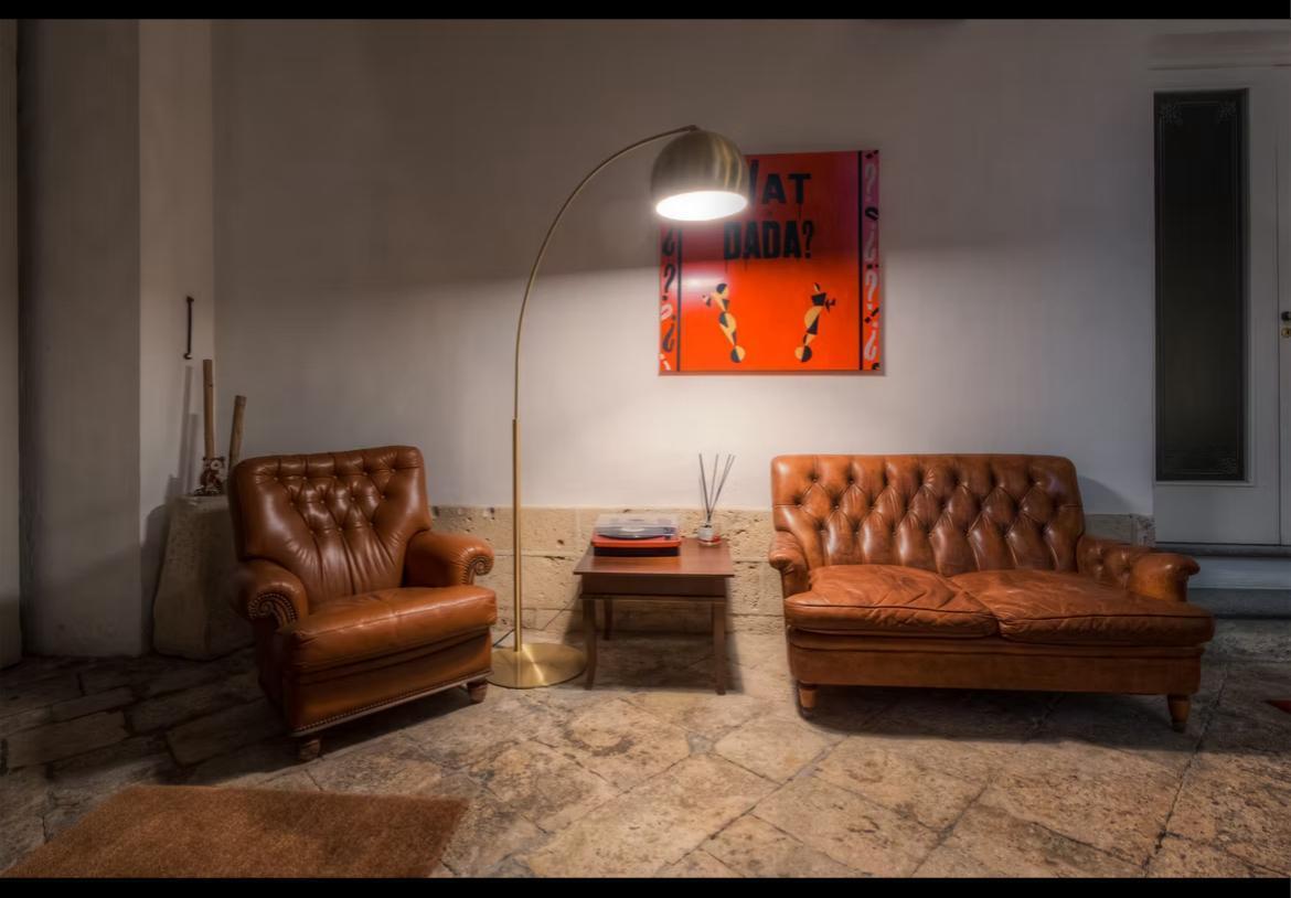 Stabile/Palazzo in vendita in via saverio de pace 3, Nard�