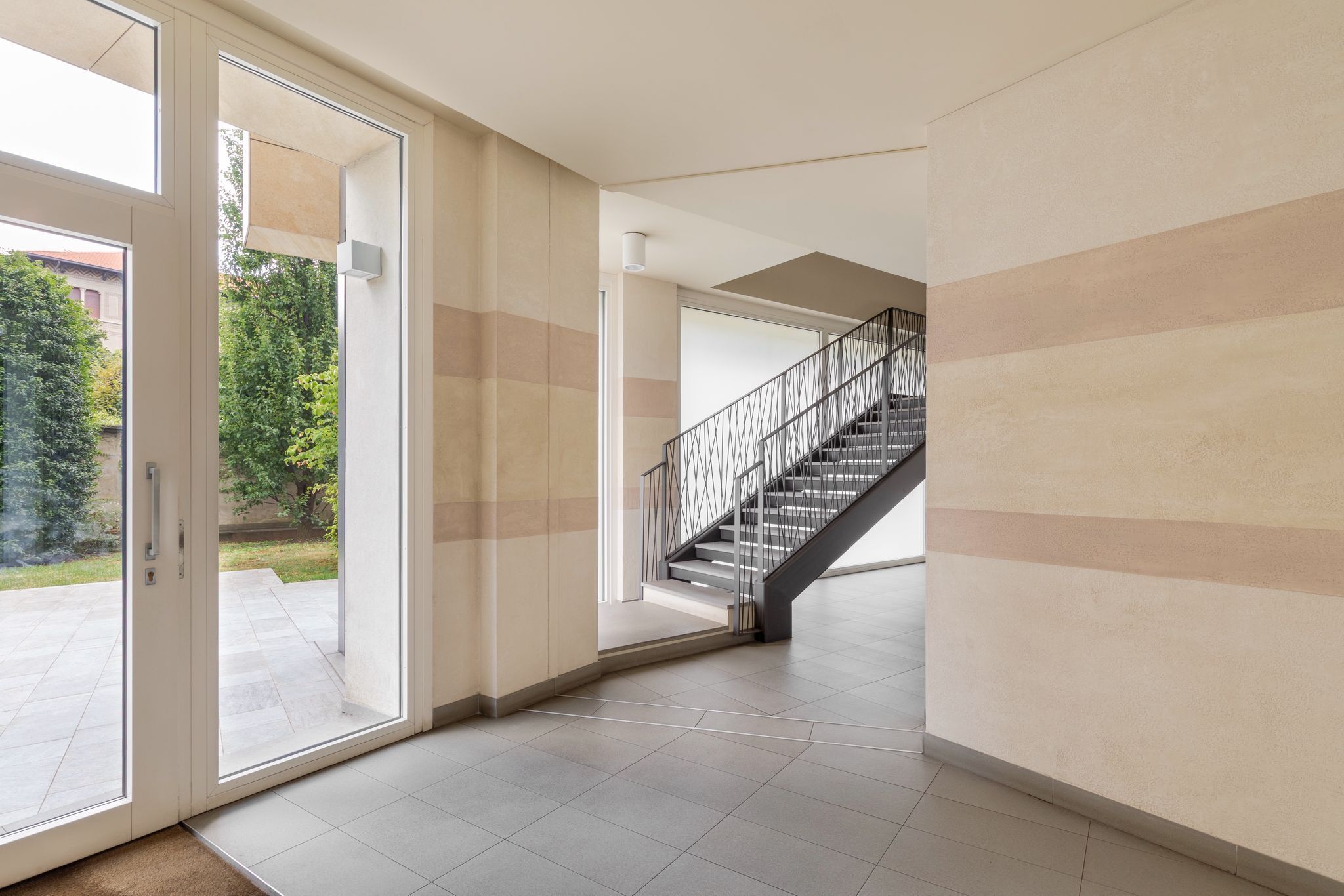 Bilocale con terrazzo in via giovanni papini 3, Milano
