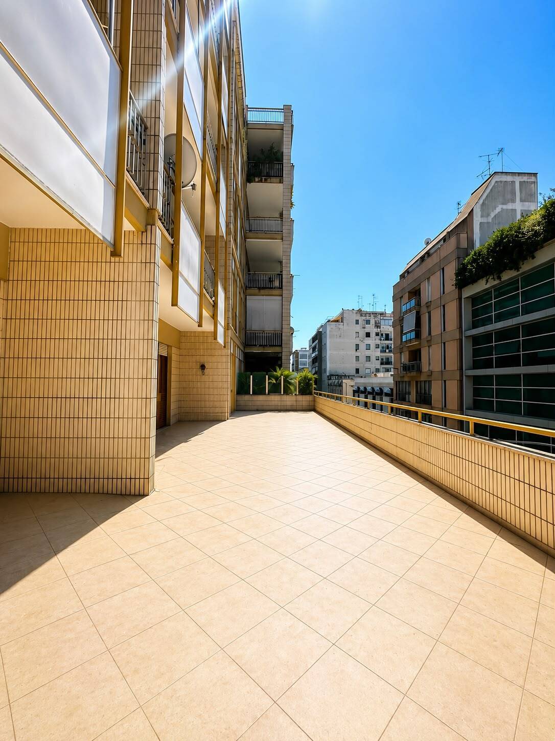 Appartamento con terrazzo in via nazario sauro 31, Lecce