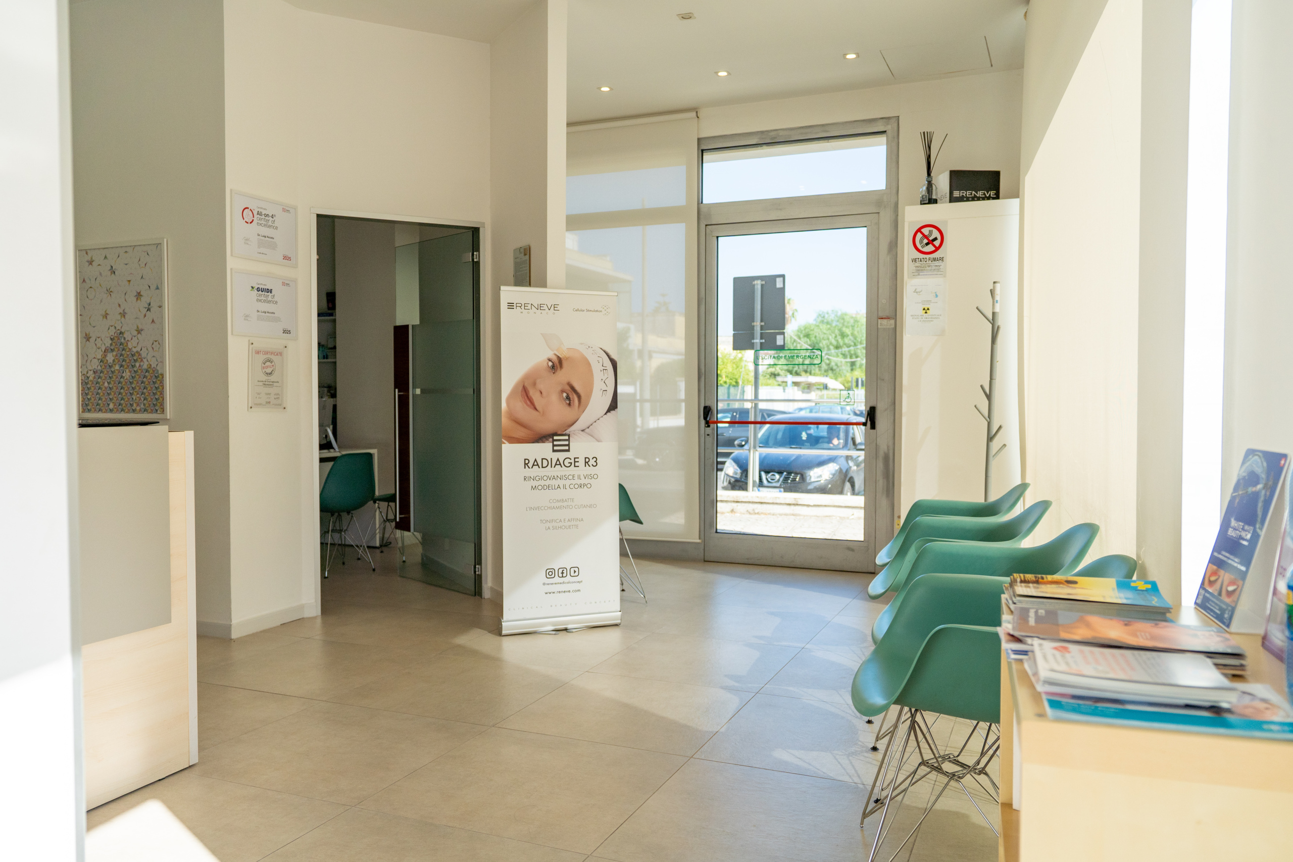 Ufficio ristrutturato in viale g. leopardi 134, Lecce