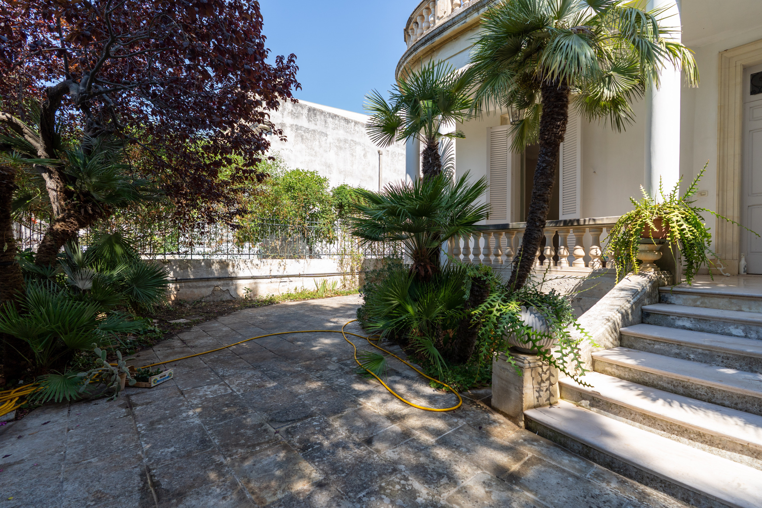 Villa con giardino in via matteo tafuro 3, Lecce