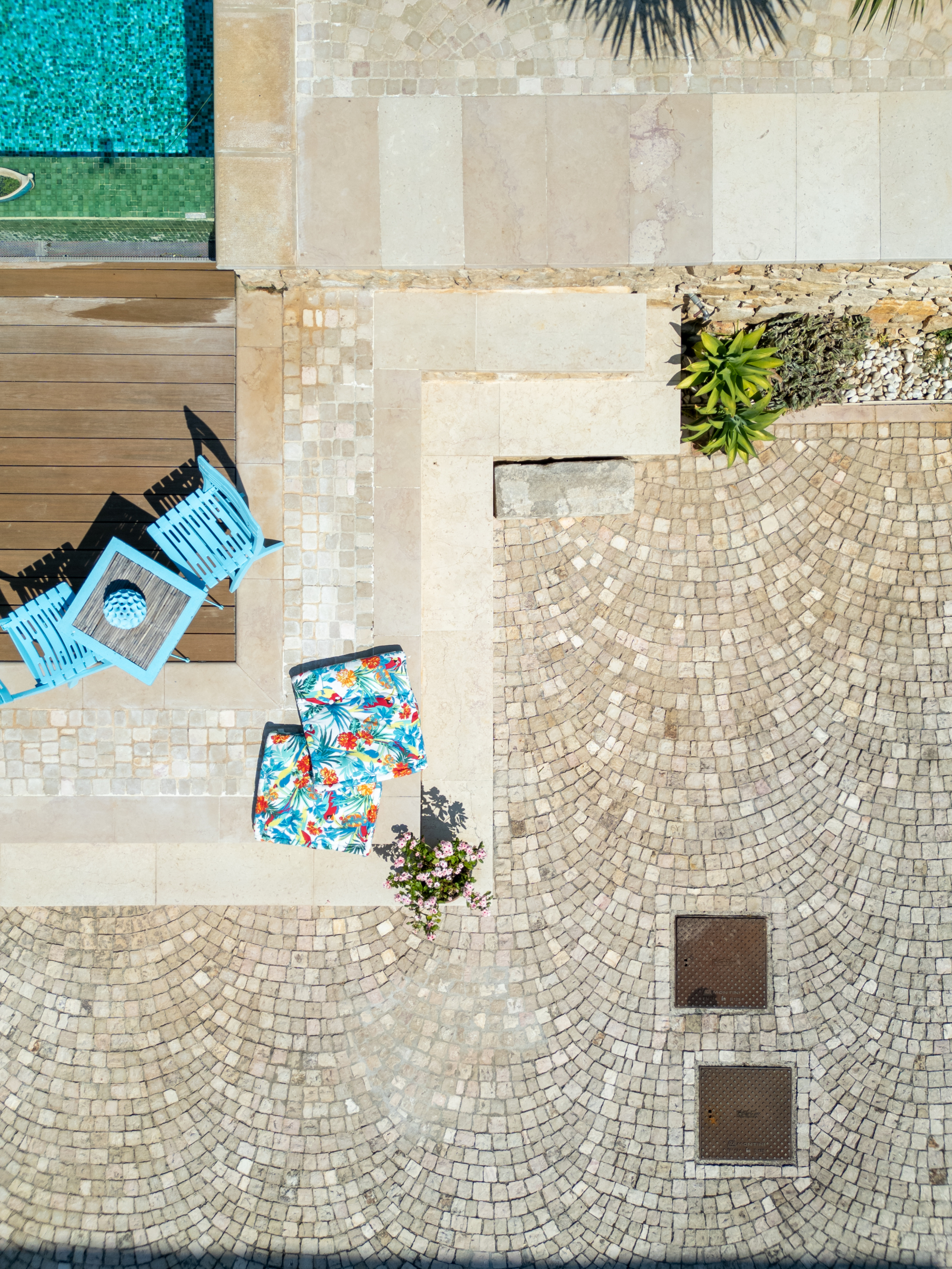 Villa con giardino in via rapolla 86, Lecce