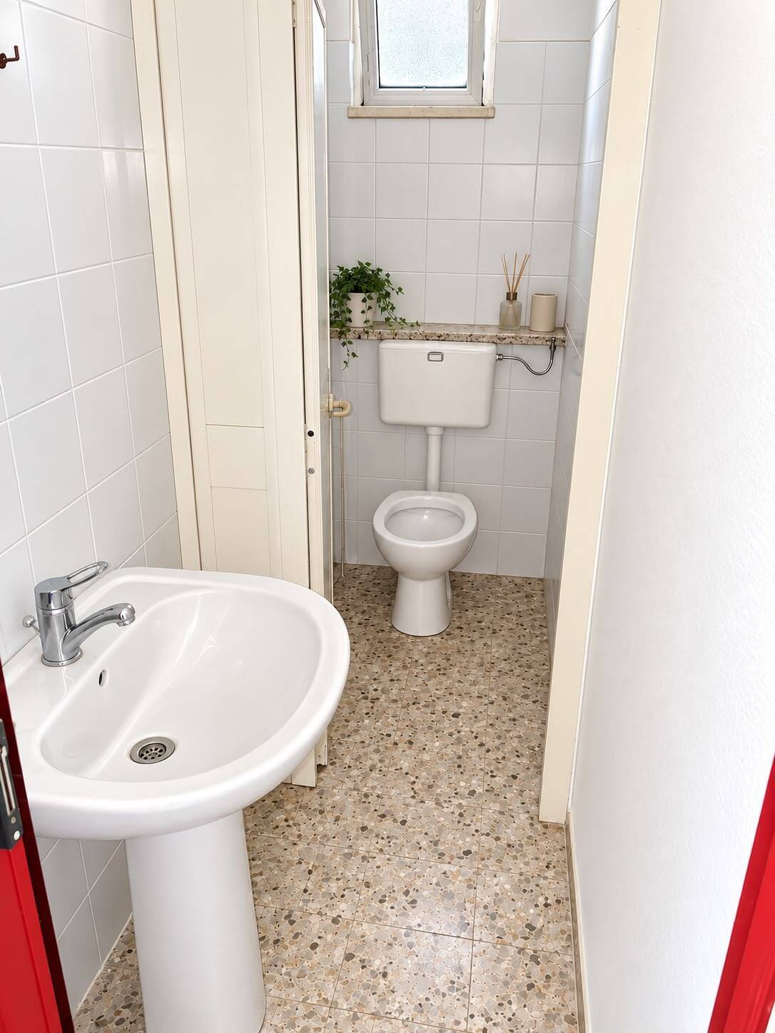 Locale commerciale da ristrutturare in via filippo turati 17, Galatina