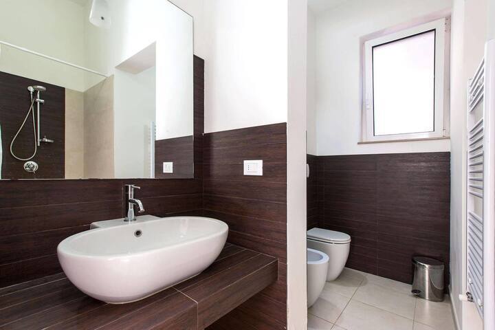 Monolocale con terrazzo in via litoranea tricase 174, Lecce