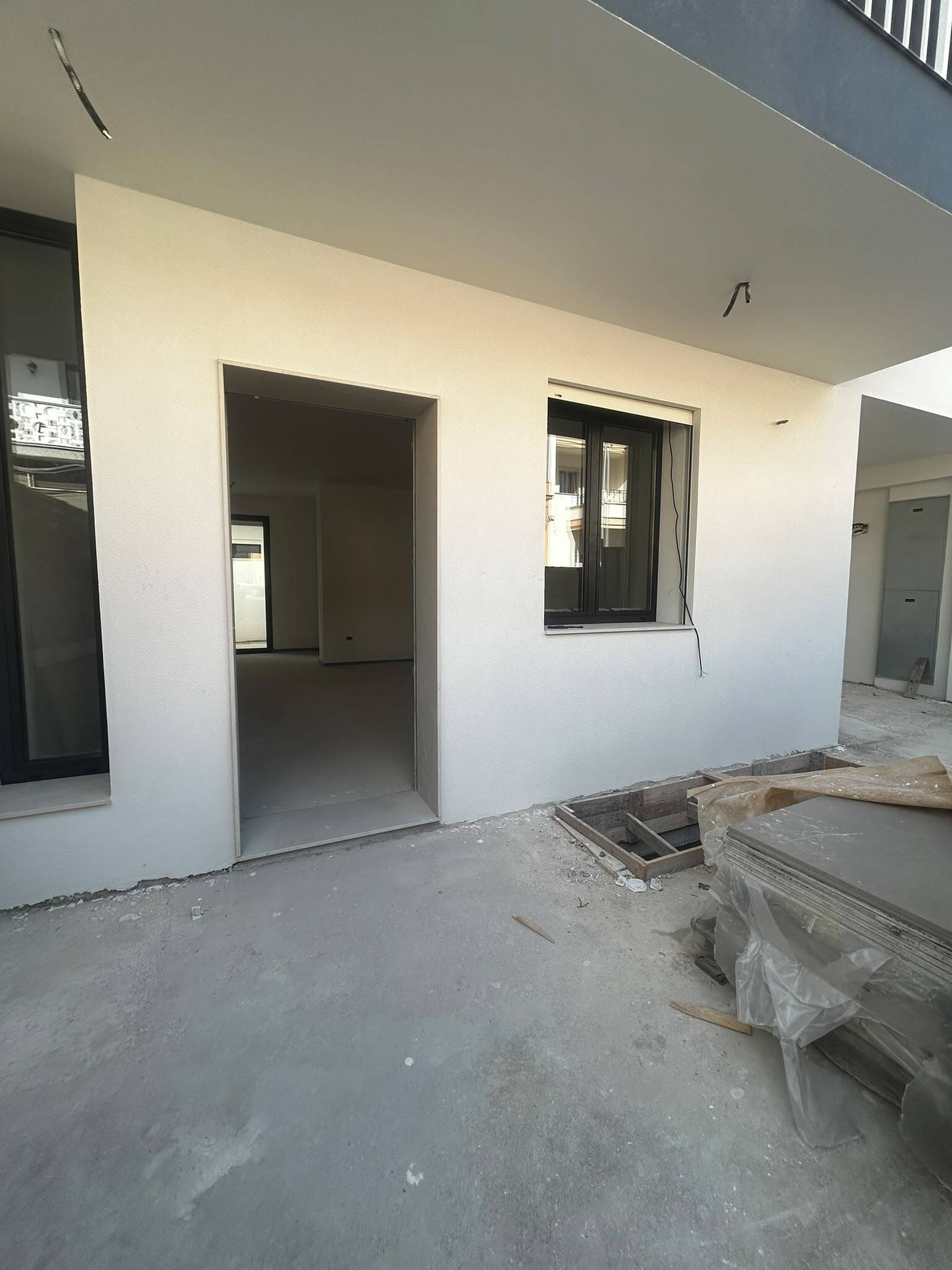 Appartamento con giardino in via papa pio xii 23, Cavallino