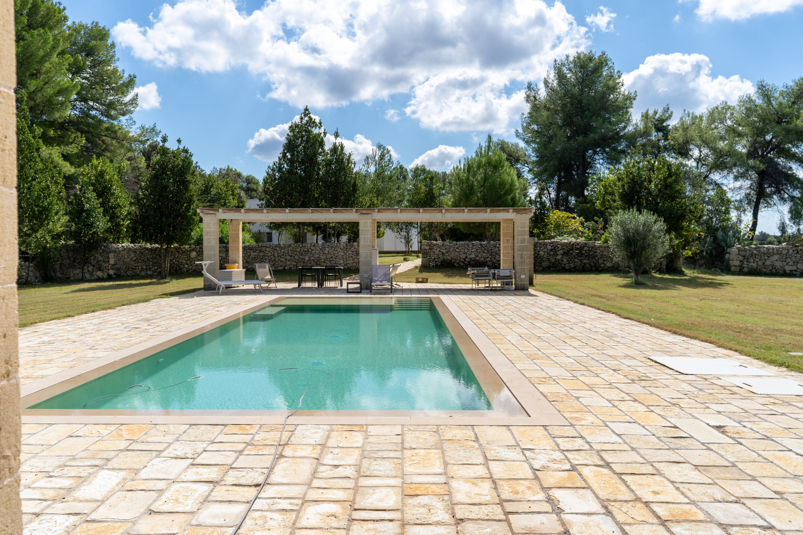 Villa ristrutturata in via desio, Lecce