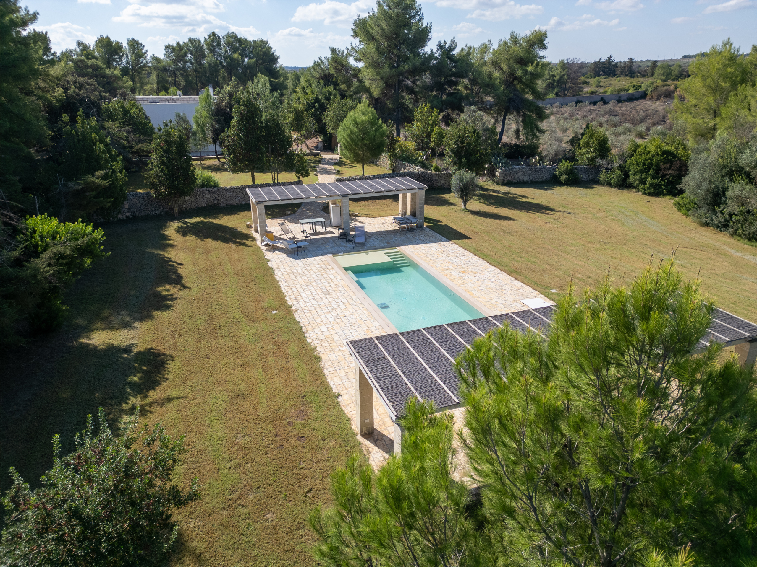 Villa ristrutturata in via desio, Lecce