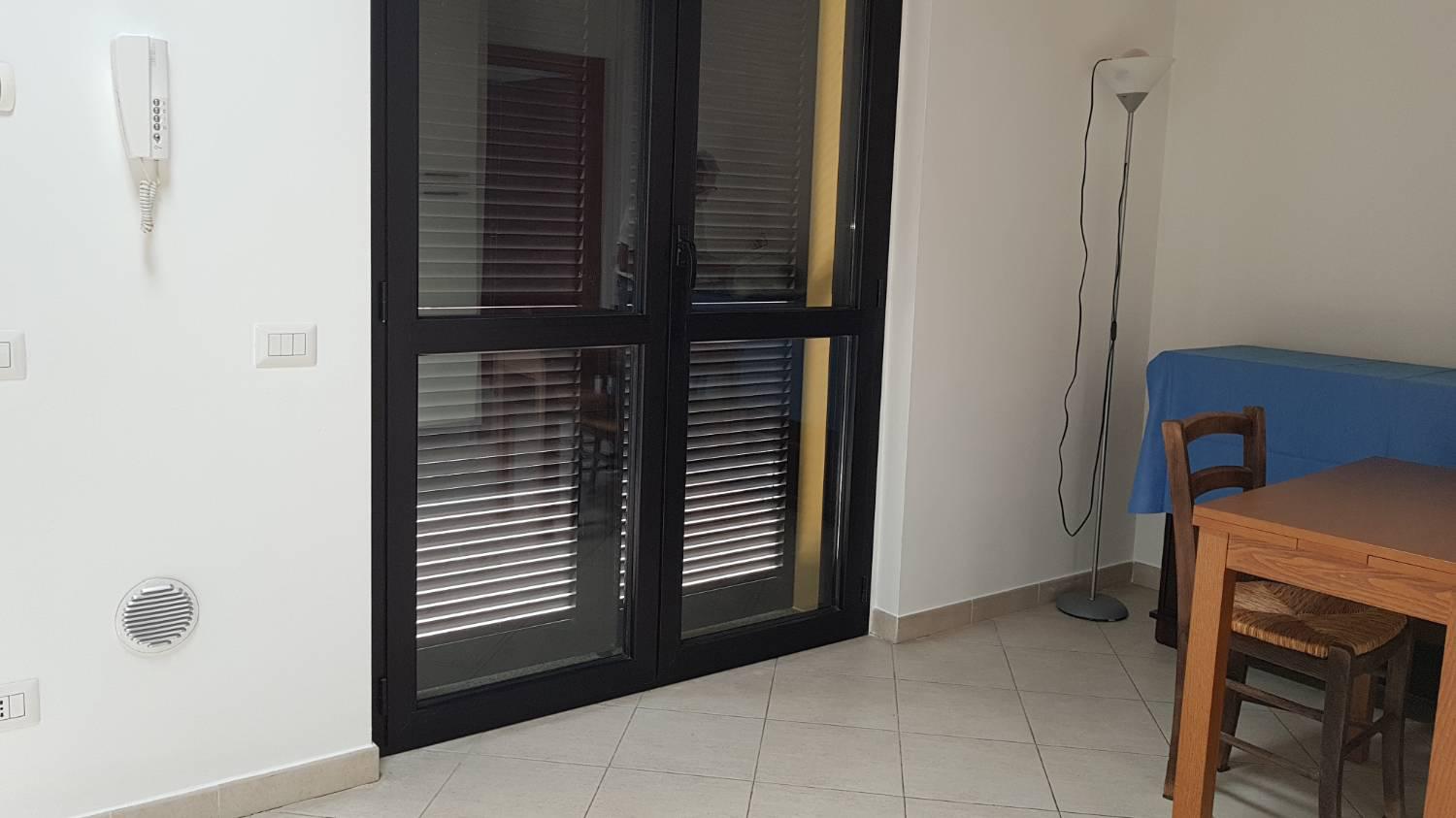 Bilocale arredato in affitto a Pogliano Milanese