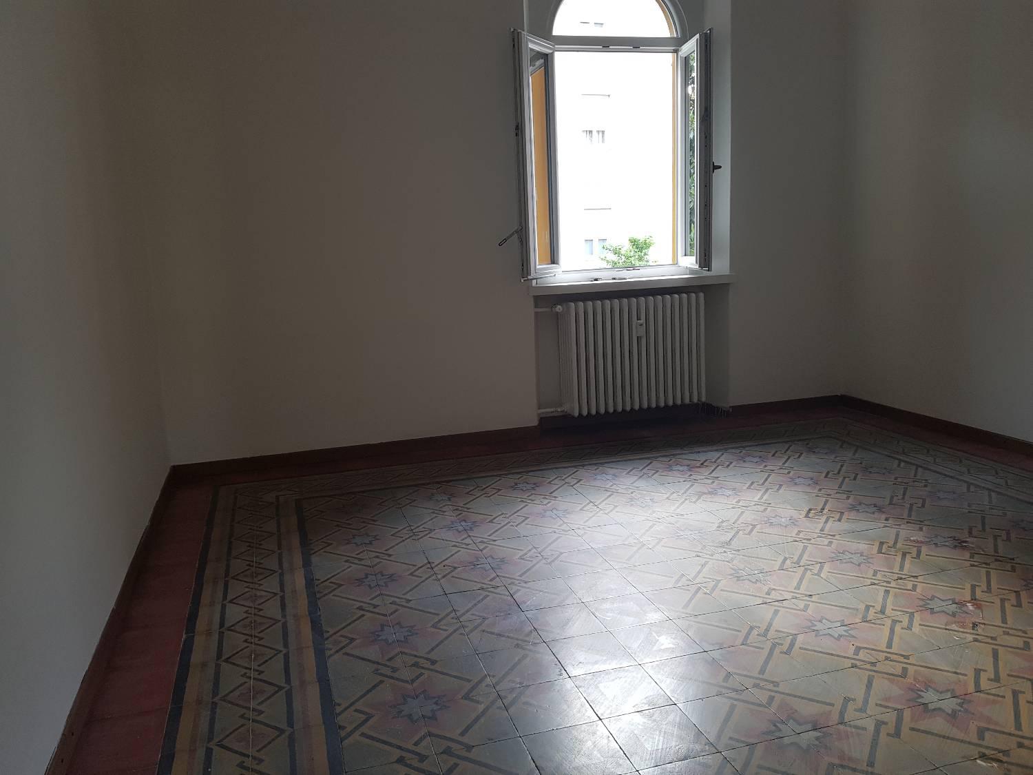 Trilocale in affitto a Rho