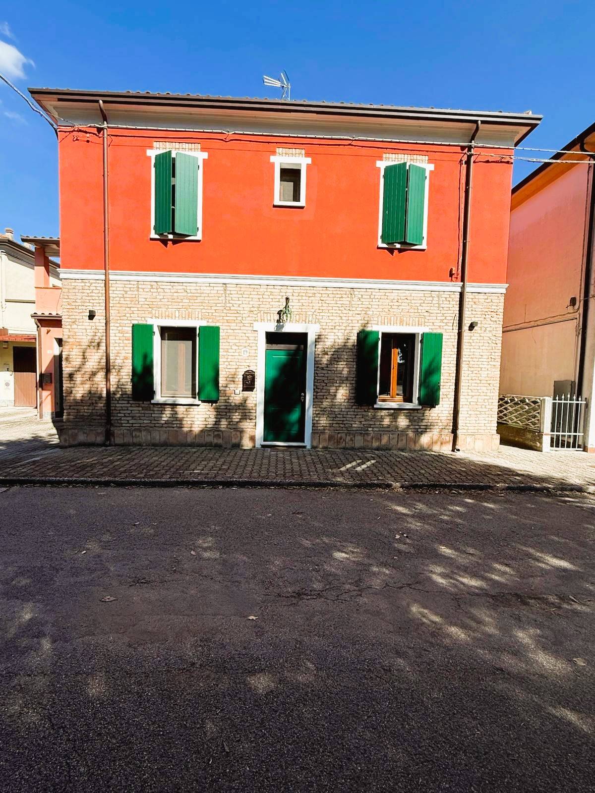 Porzione di casa in affitto a Masi Torello, Masi San Giacomo