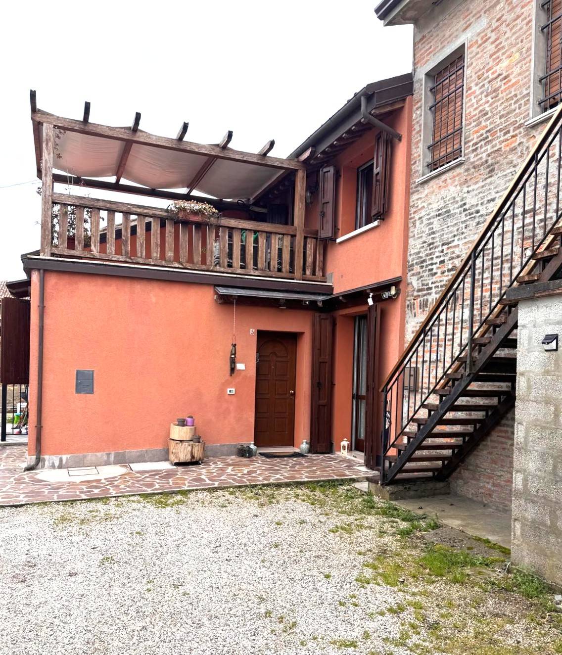 Porzione di casa in vendita a Ferrara, Marrara