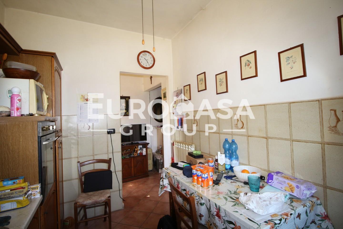 Quadrilocale con giardino, Capannori massa macinaia