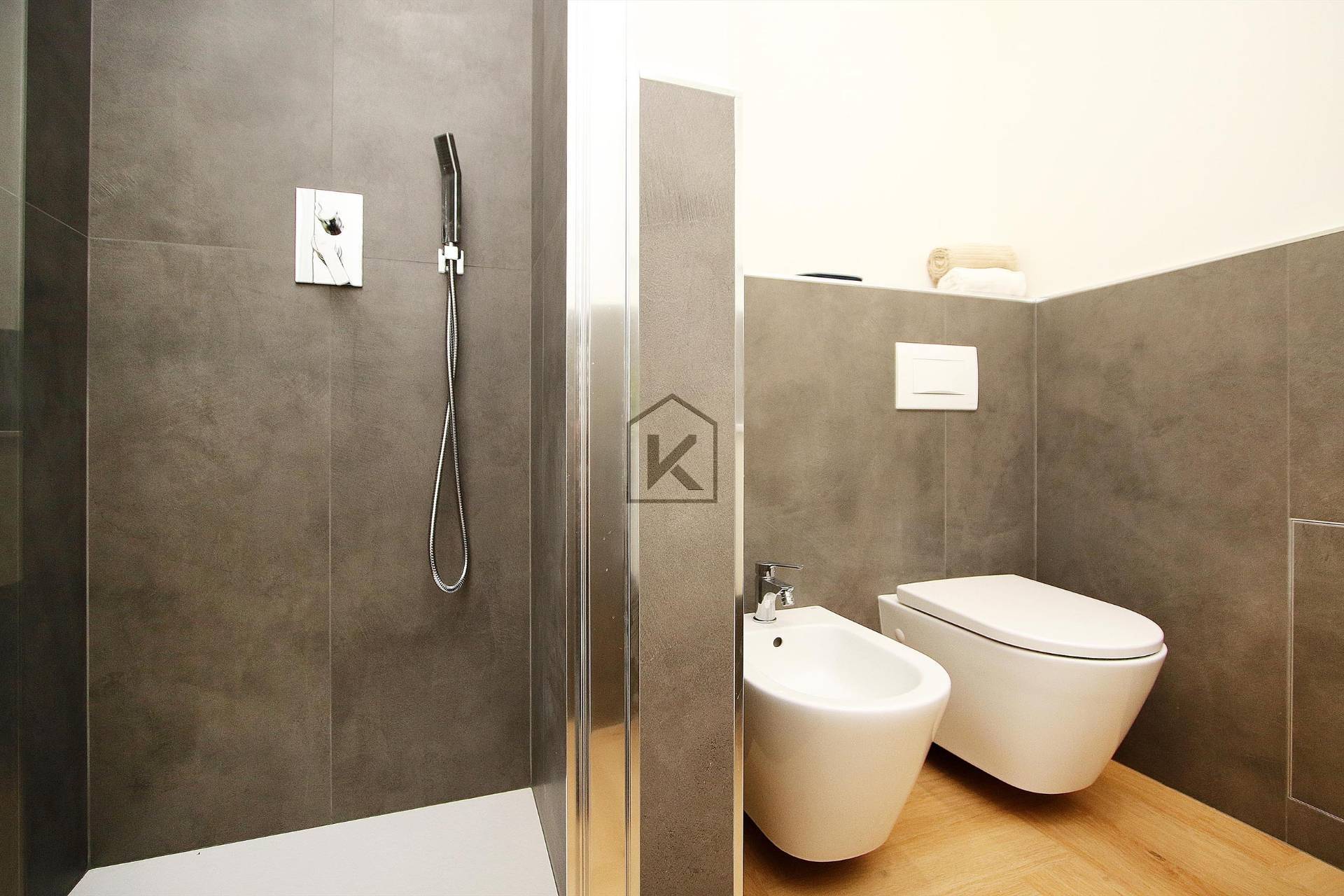 Appartamento in vendita a Milano, Lorenteggio