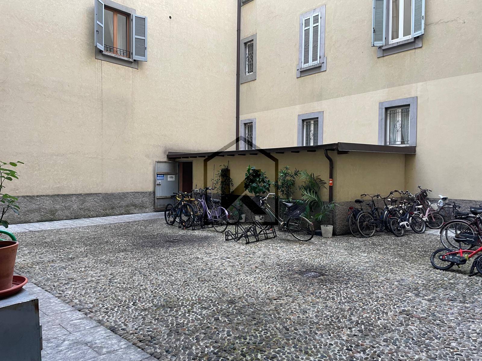 Appartamento in affitto a Milano, Isola