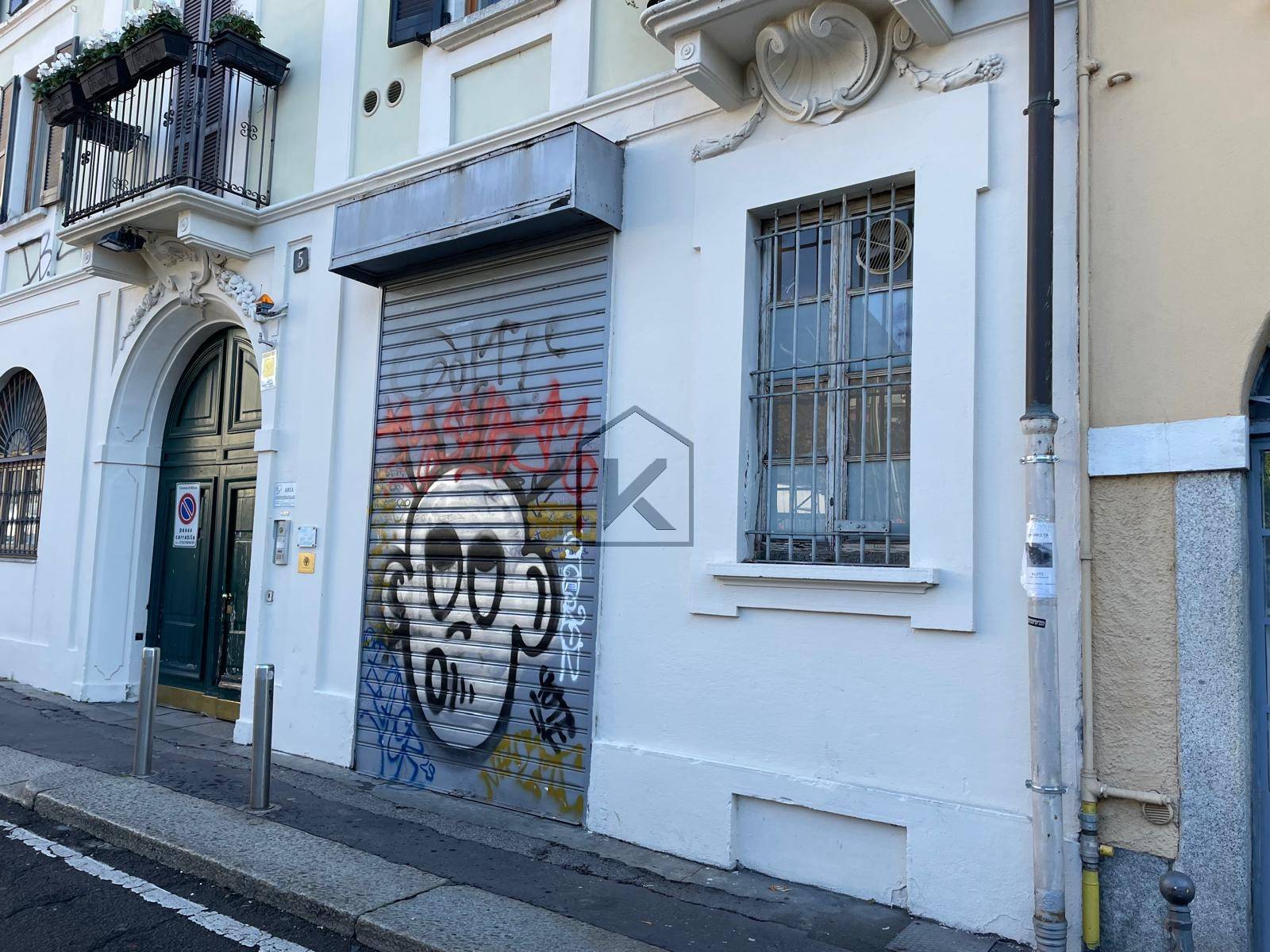 Locale commerciale in vendita a Milano, Ticinese