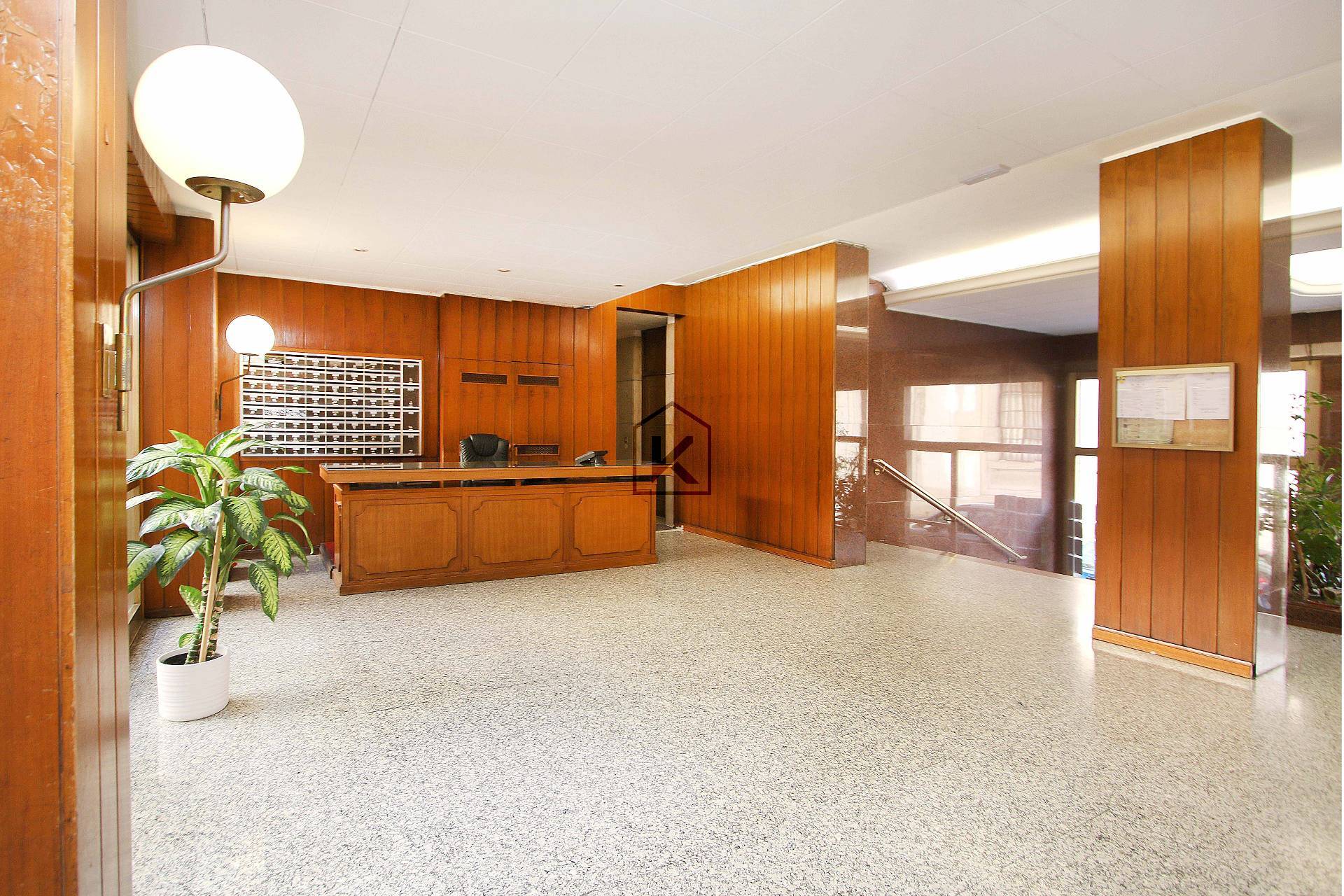 Studio/Ufficio in vendita a Milano, Corso Italia