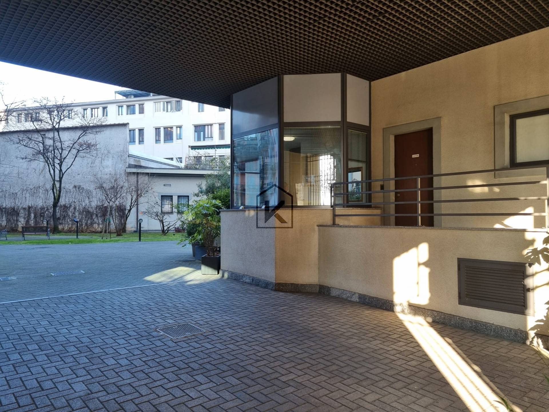 Studio/Ufficio in affitto a Milano, Porta Romana