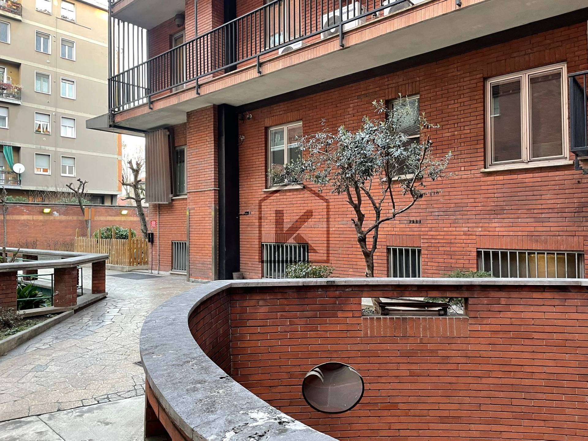 Studio/Ufficio in affitto a Milano, Padova