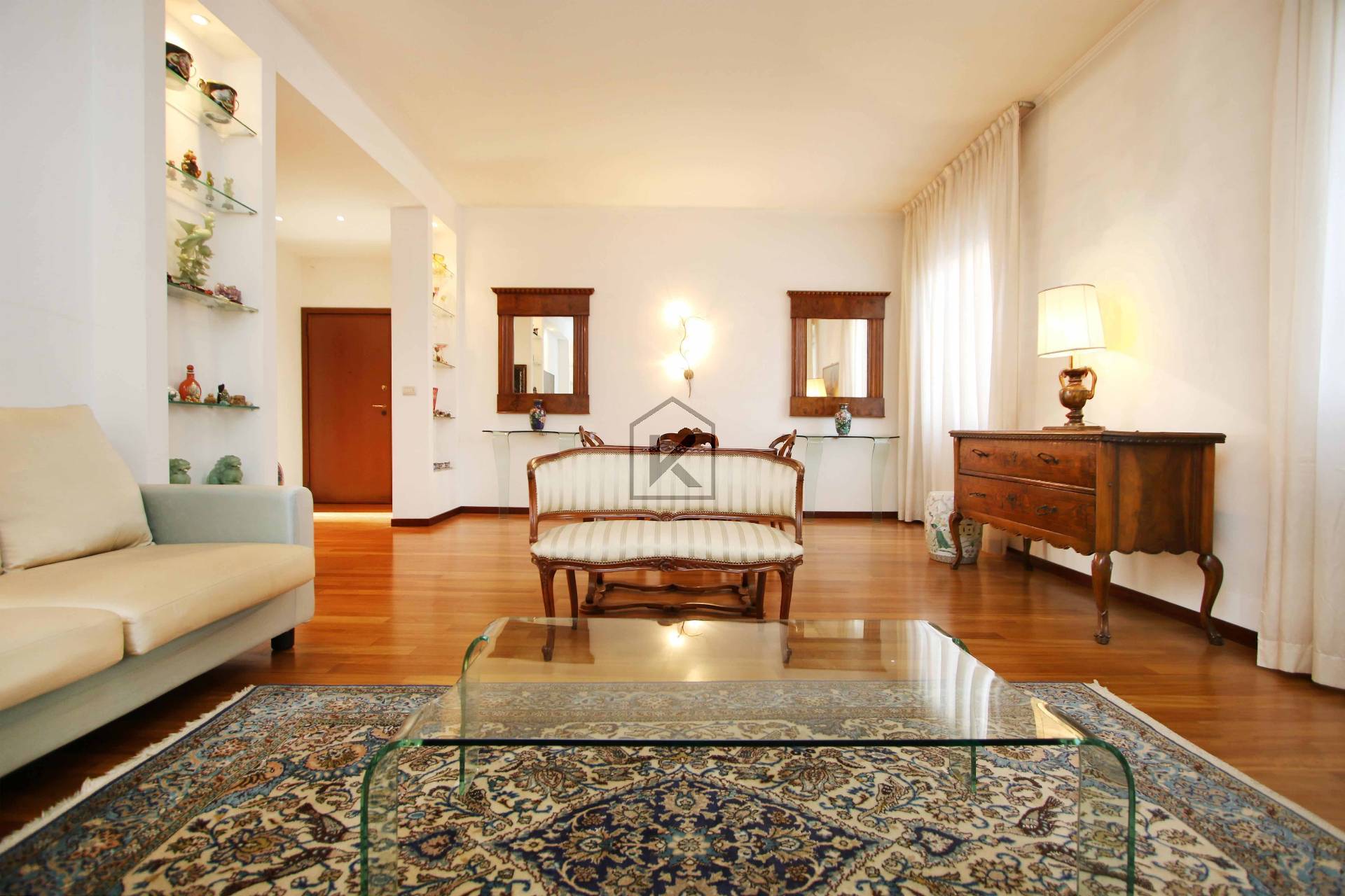 Appartamento in vendita a Milano, Susa