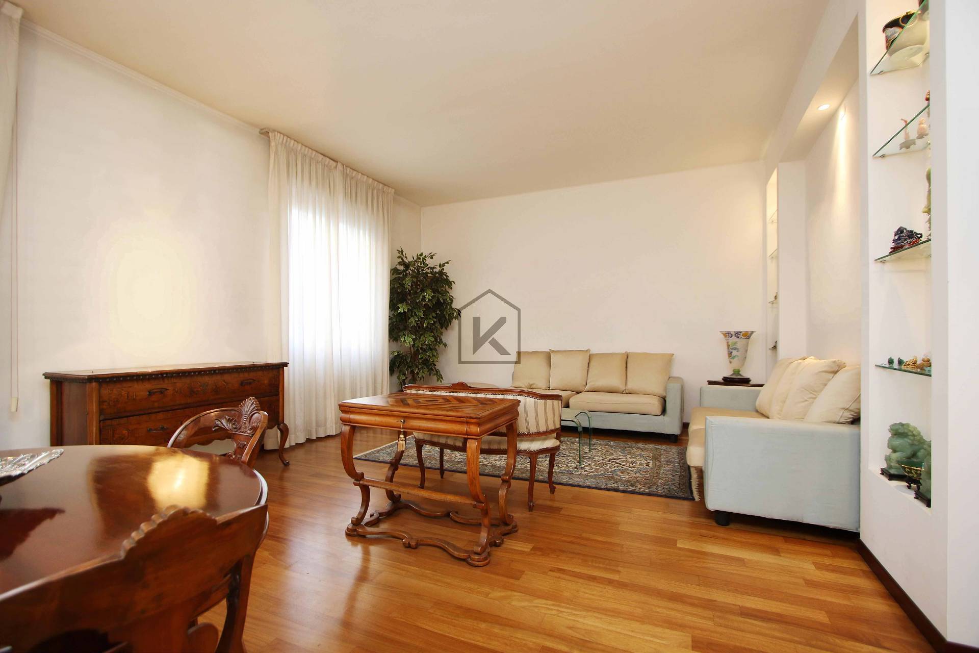 Appartamento in vendita a Milano, Susa