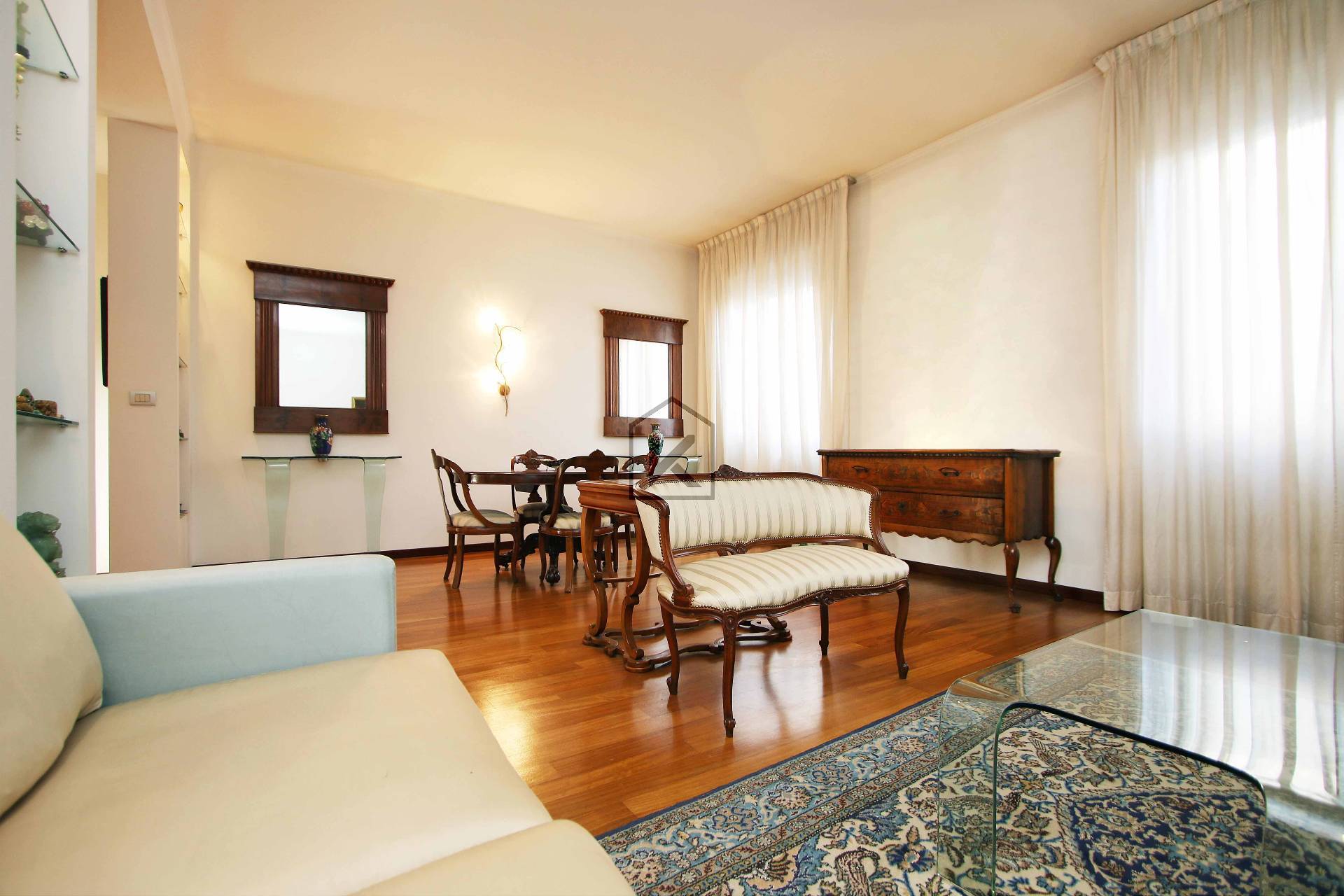 Appartamento in vendita a Milano, Susa