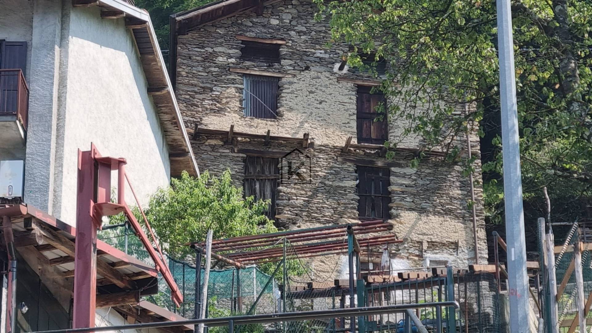 Rustico in vendita a Valvarrone
