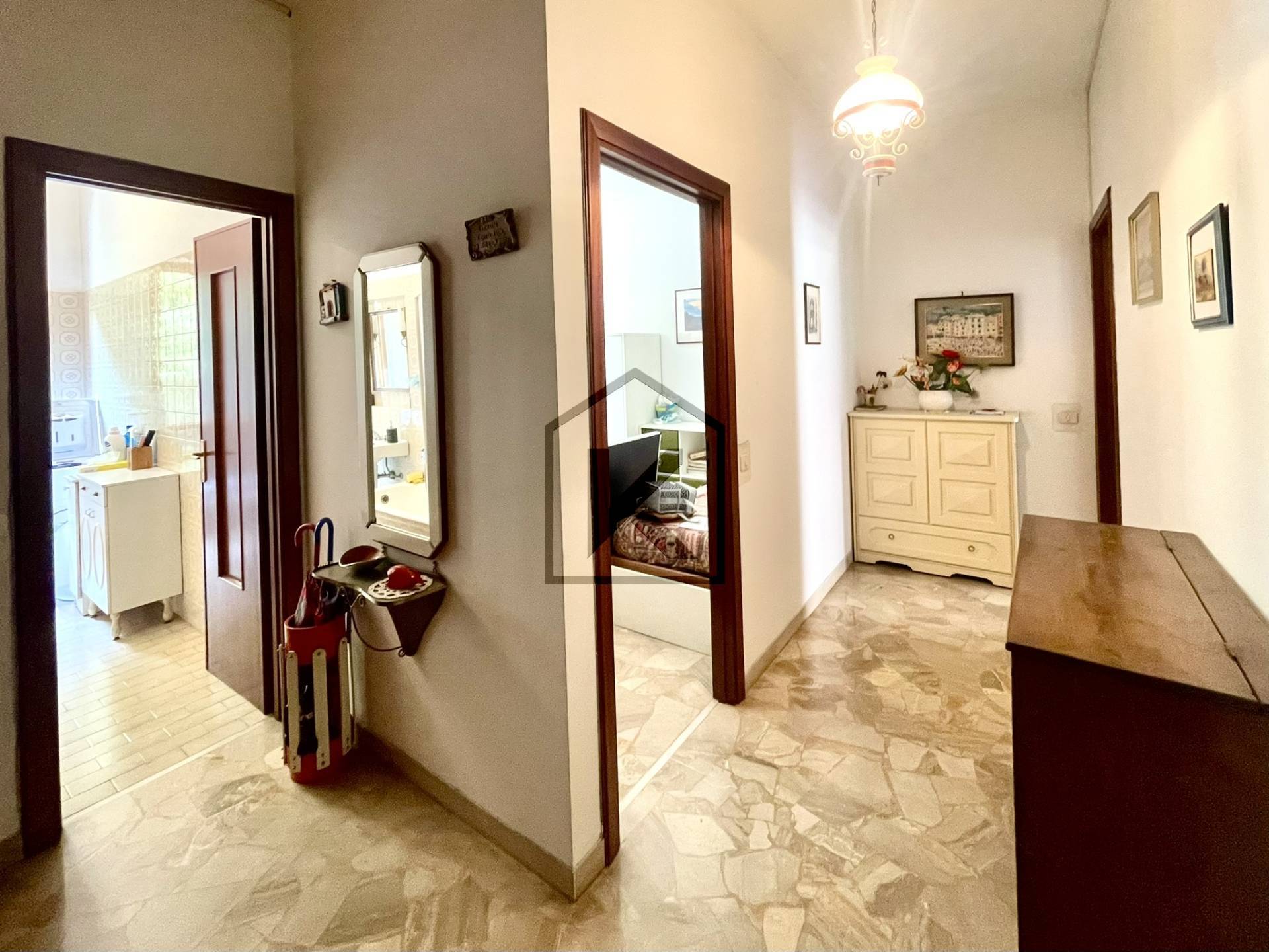 Appartamento in vendita a Varazze