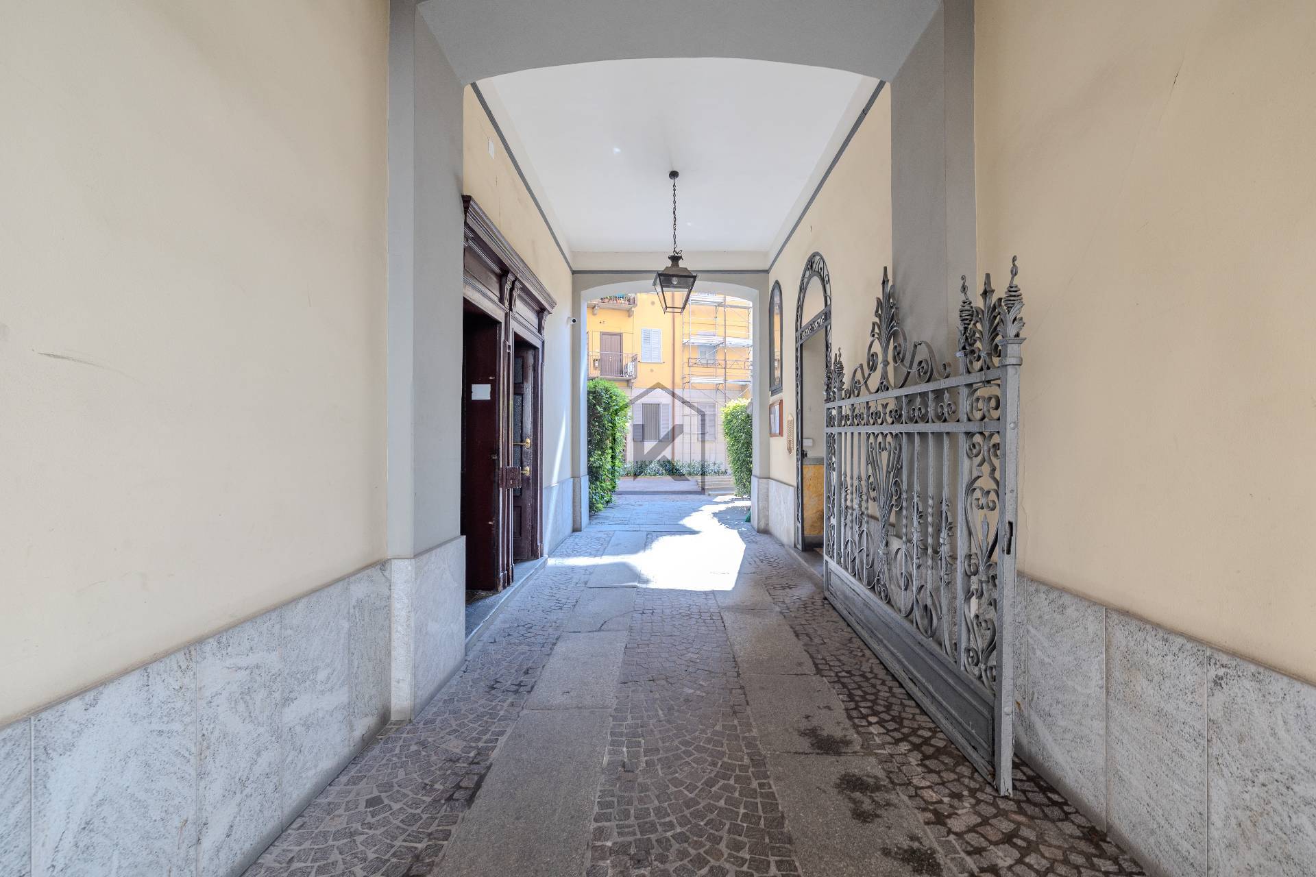 Appartamento in vendita a Milano, P.ta Venezia