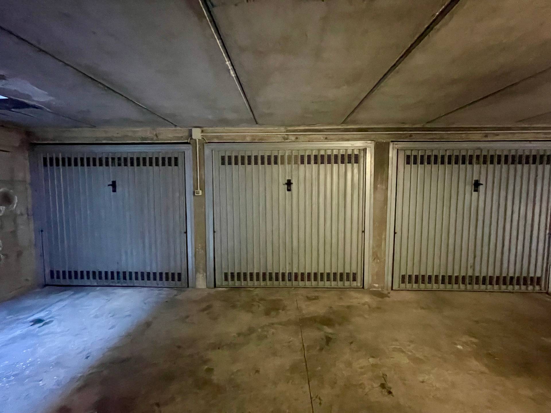 Box/Posto Auto in vendita a Milano, Monza