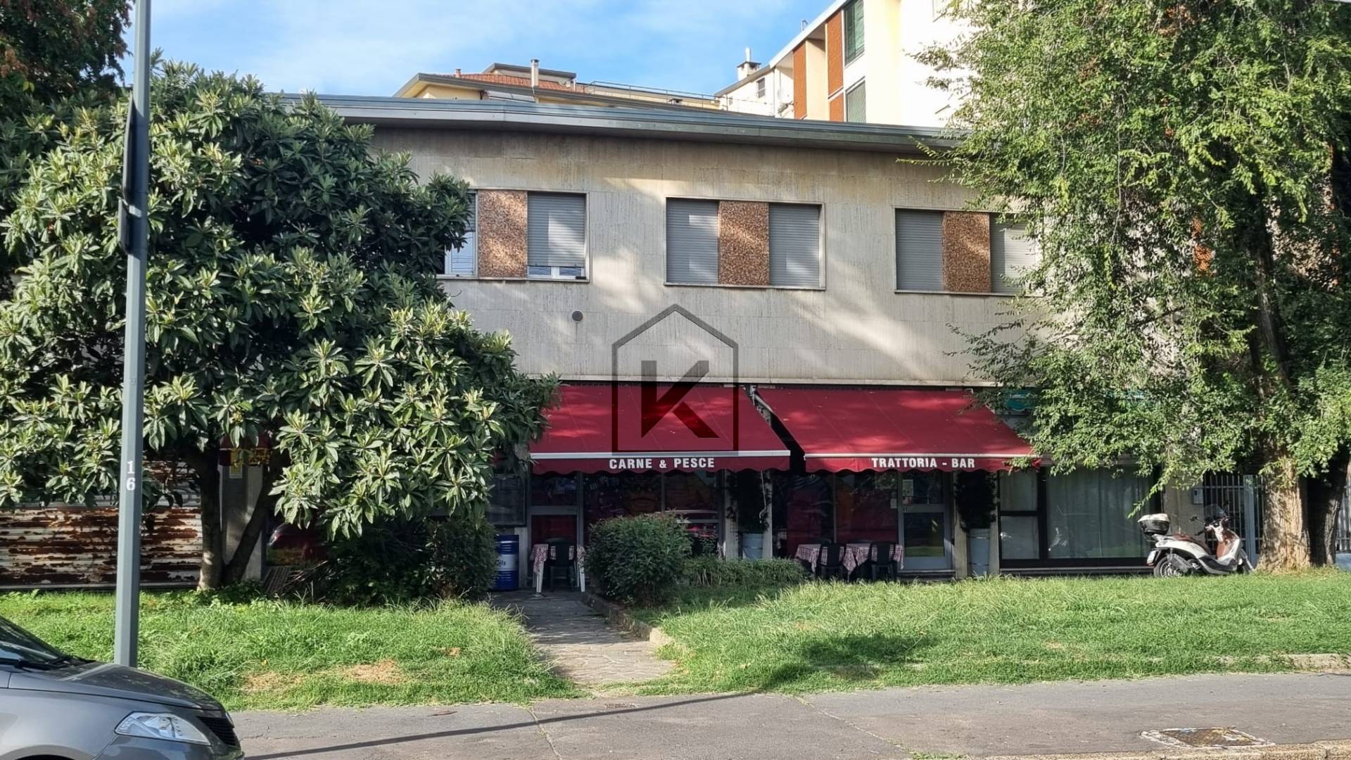 Locale commerciale in affitto a Milano, Ortica