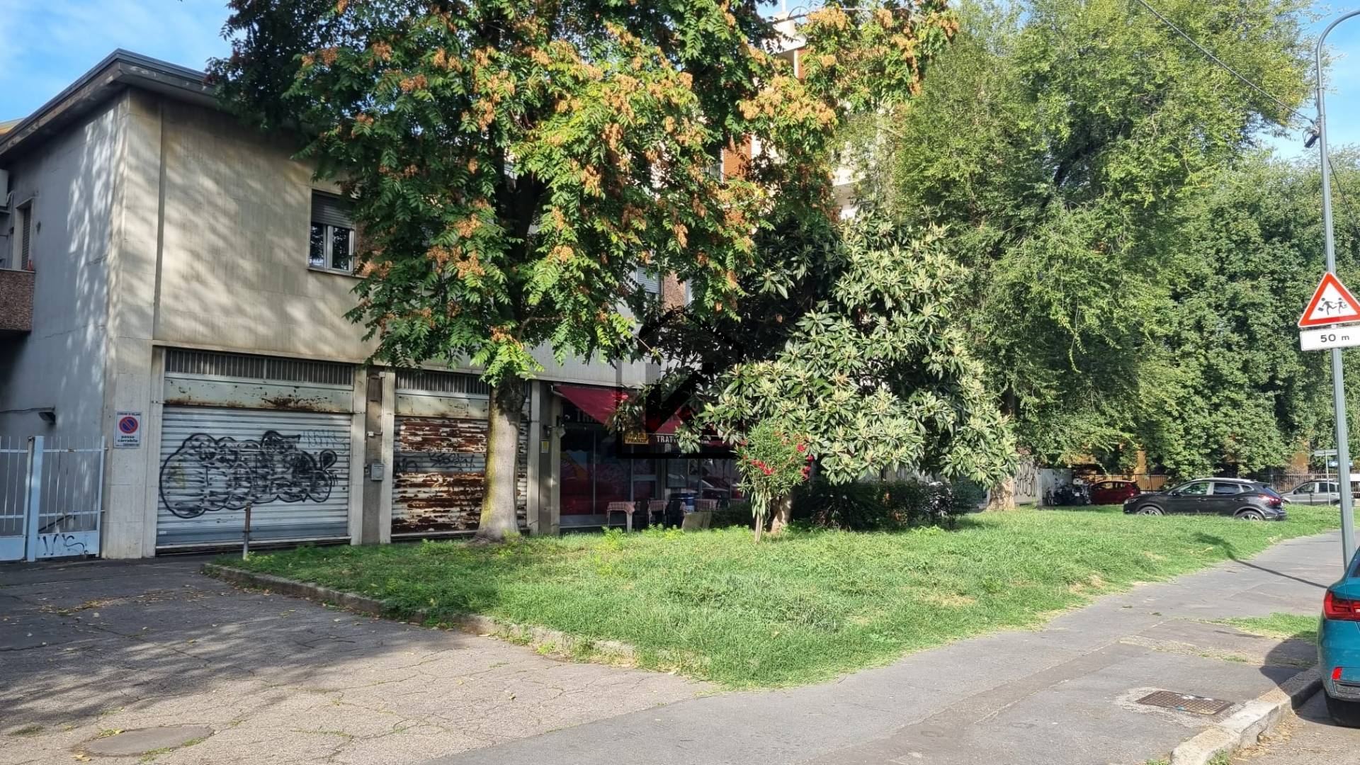 Locale commerciale in affitto a Milano, Ortica