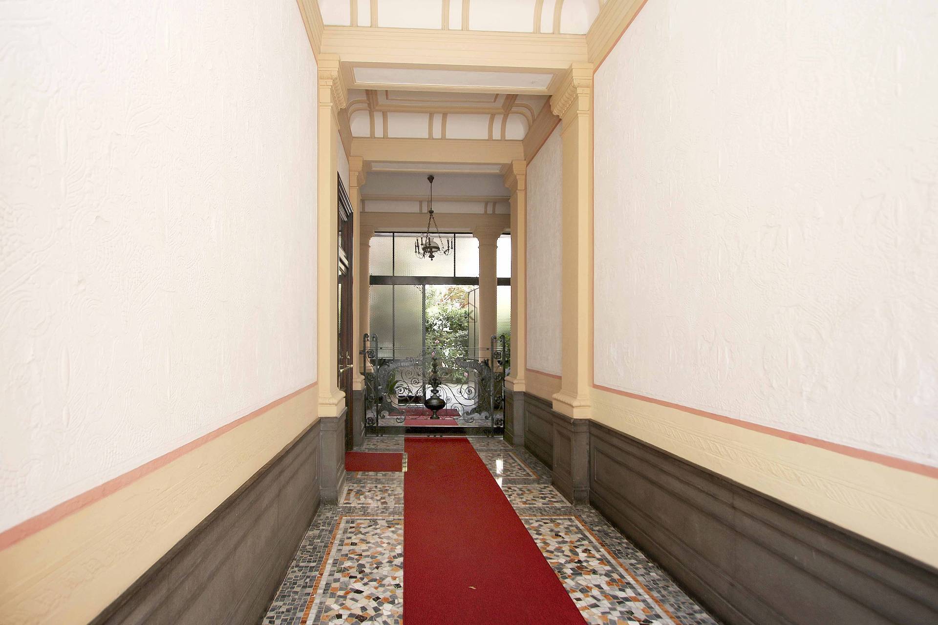 Appartamento in vendita a Milano, Aquileia