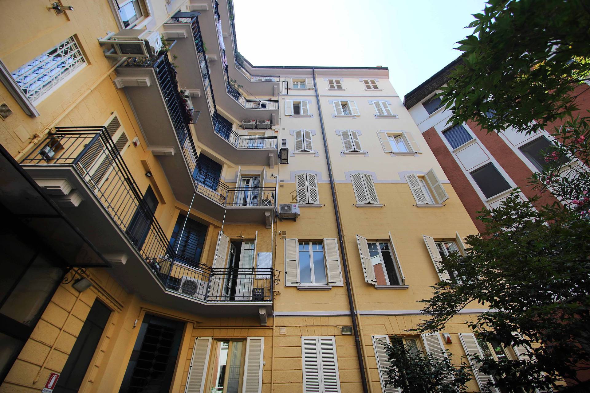 Appartamento in vendita a Milano, Aquileia