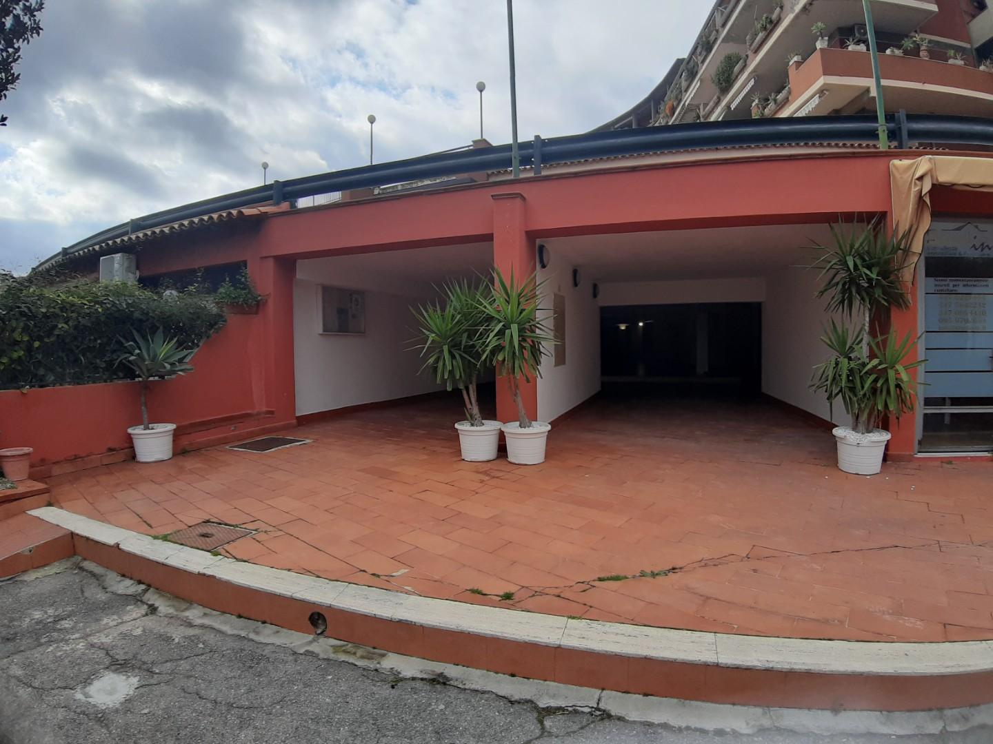 Appartamento in vendita, Giardini-Naxos naxos schiso'