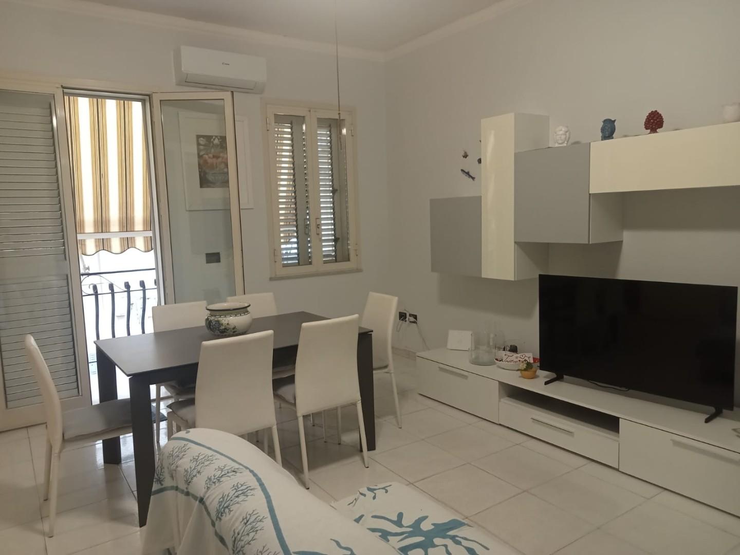Appartamento in vendita, Giardini-Naxos naxos schiso'