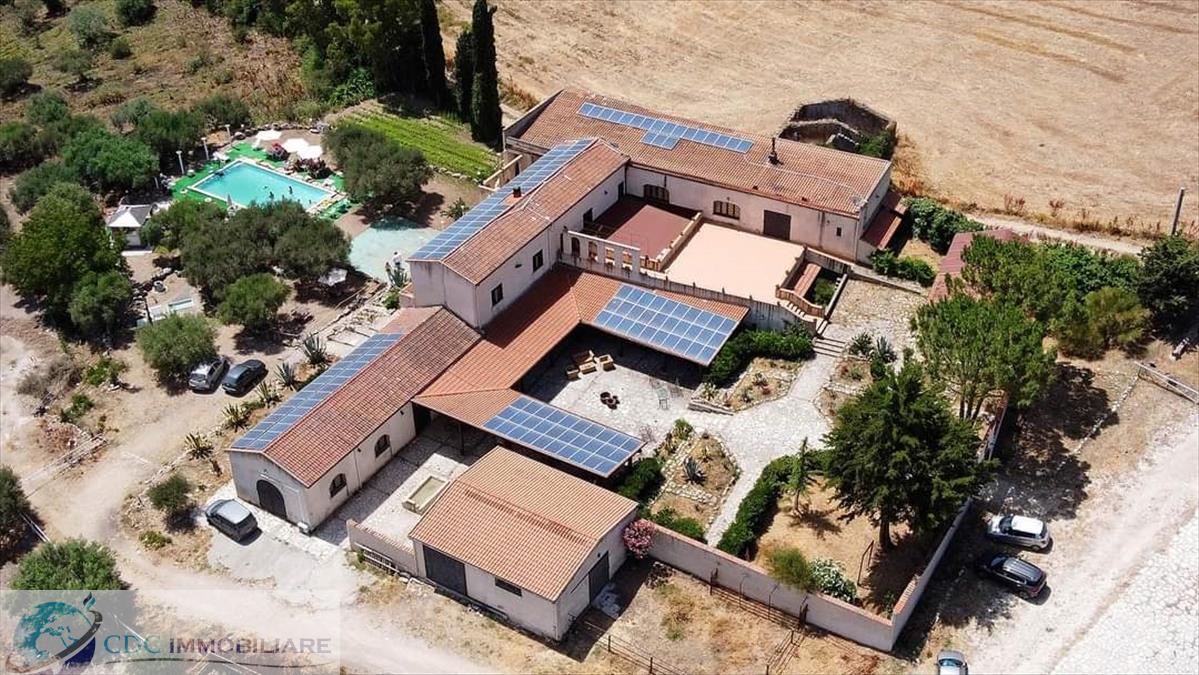 Casa vacanza 5 Locali o pi in vendita in contrada riena, Castronovo di Sicilia