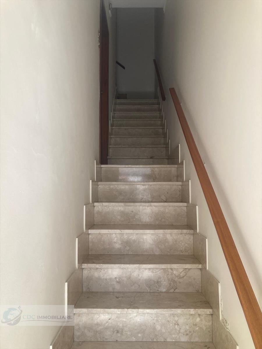 Quadrilocale con box in via silvio pellico 38, Lercara Friddi