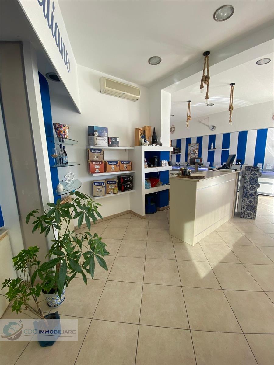 Attivit commerciale in vendita in via sacramento 93, San Giovanni Gemini